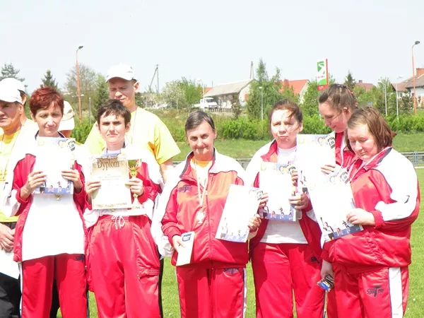 xrecz-JPG-pagespeed-ic-YZzm5CPcNe